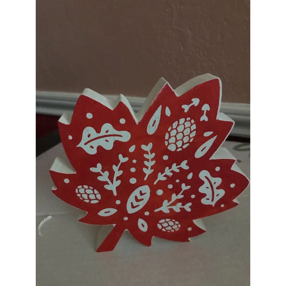 New 3 Autumn Wood designed Leaves Cutouts
